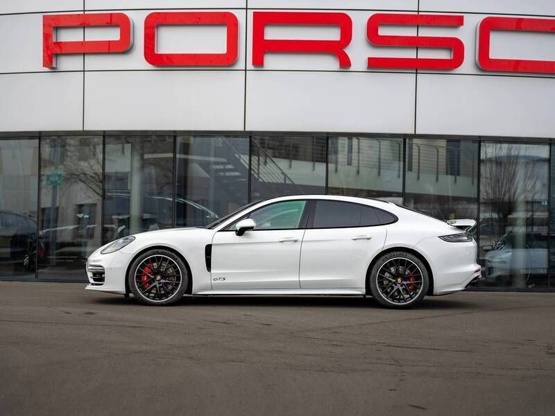 Gebraucht Porsche Panamera GTS 480 PS (353 kW) 2021 Carraraweißmetallic Limousine