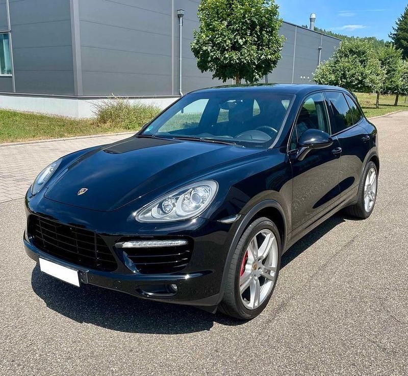 Schwarz Gebraucht 2010 Porsche Cayenne Turbo SUV | 24.999 € (Fairer Preis) - Bild 1/4