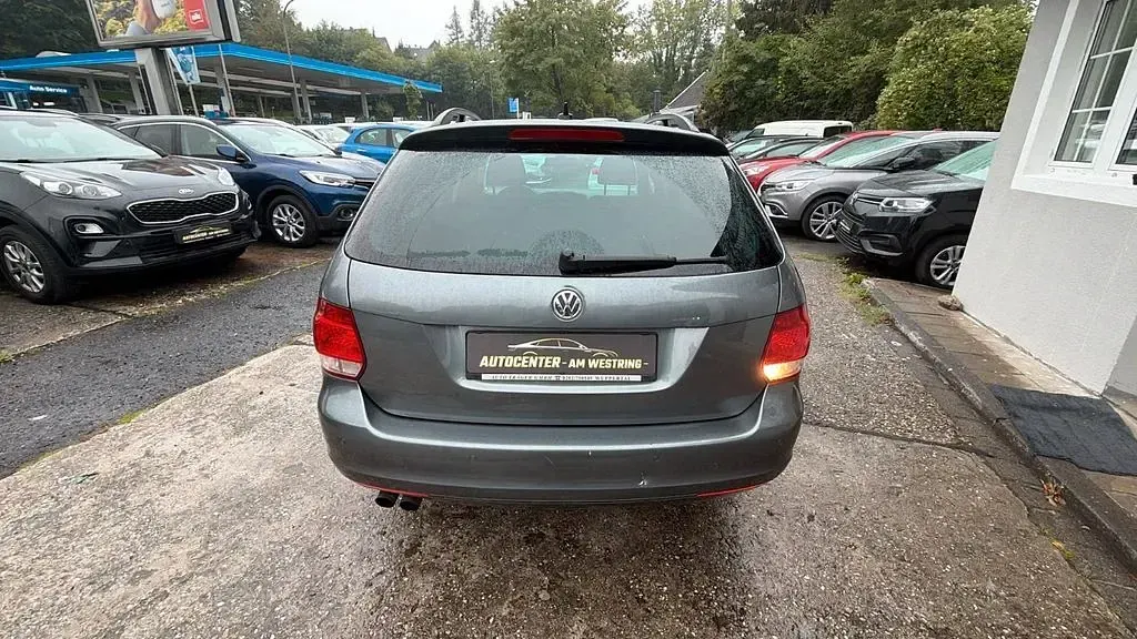 Gebraucht VW Golf VI Comfortline 122 PS (89 kW) 2010 Grau Kombi