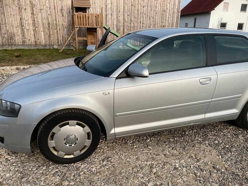 Gebraucht Audi A3 104 PS (76 kW) 2008 Silber Kleinwagen