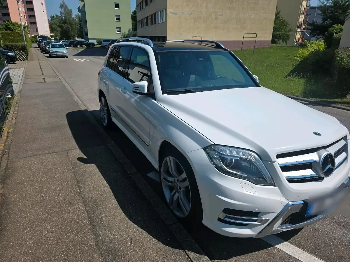 Gebraucht Mercedes GLK220 170 PS (125 kW) 2014 Weiß SUV