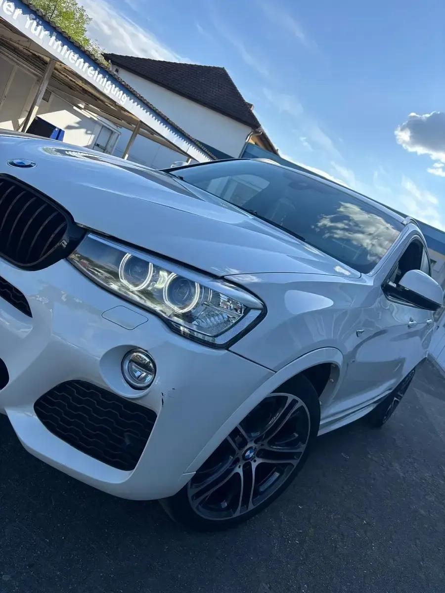 Gebraucht BMW X4 Performance 313 PS (230 kW) 2015 Weiß SUV