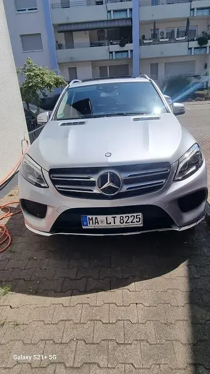 Gebraucht Mercedes GLE350 258 PS (189 kW) 2017 Silber SUV