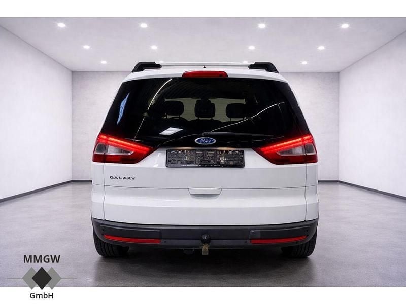 Gebraucht Ford Galaxy Trend 140 PS (102 kW) 2014 Weiß Van / Kleinbus