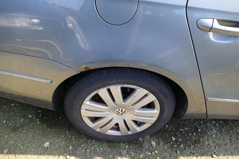 Gebraucht VW Passat 105 PS (77 kW) 2006 Grün Kombi