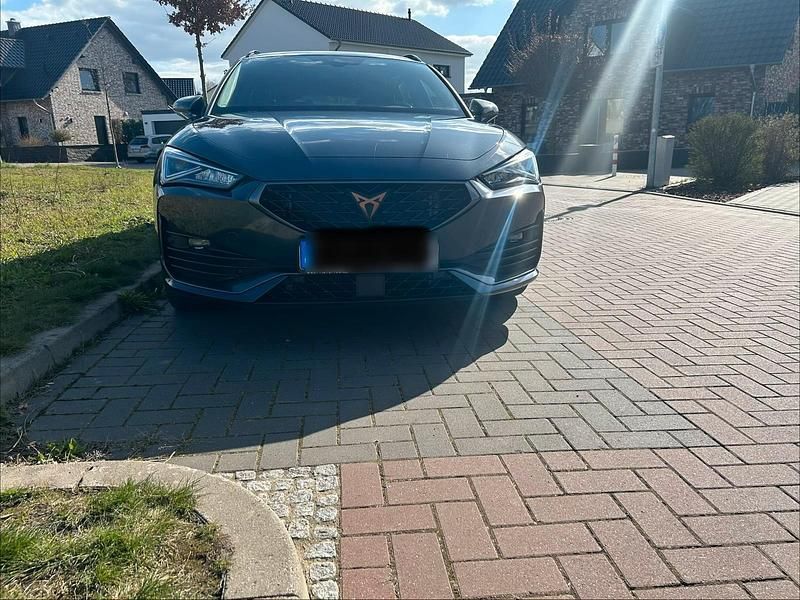 Gebraucht Cupra Leon 150 PS (110 kW) 2023 Grau Kombi