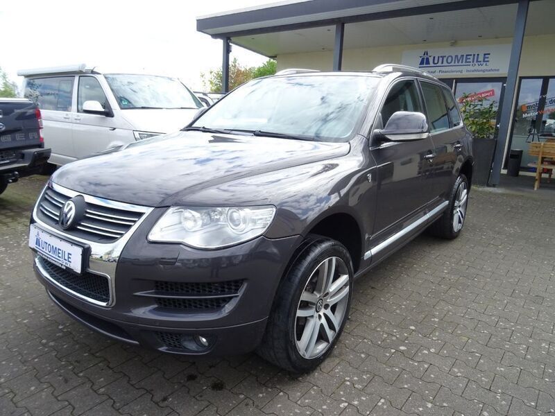 Grau Gebraucht 2008 VW Touareg Individual SUV | 18.990 € (Teuer) - Bild 1/4