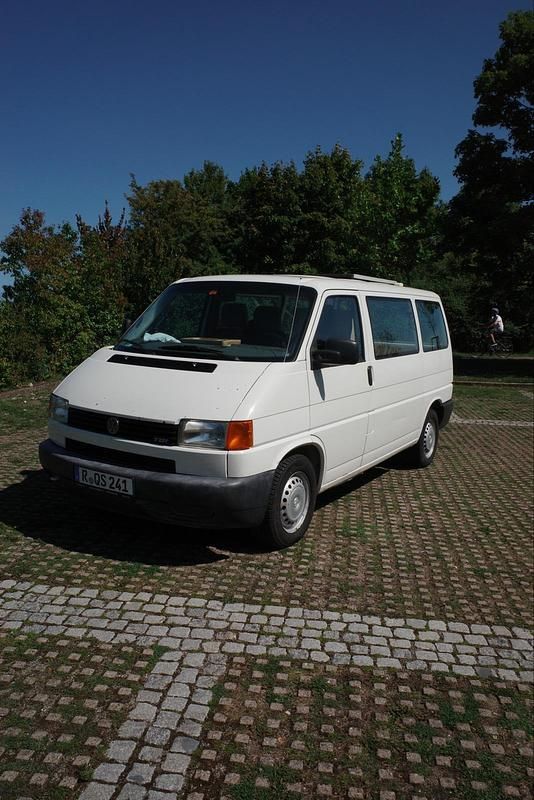 Weiß Gebraucht 2002 VW T4 Van | 7.500 € (Teuer) - Bild 1/4