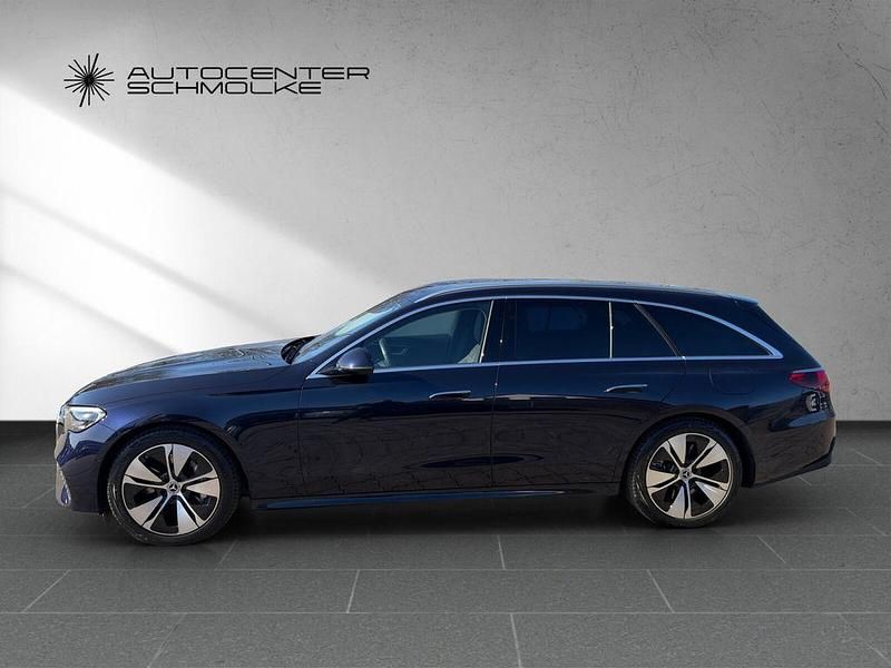 Gebraucht Mercedes E300 Advanced 313 PS (230 kW) 2024 Blau Limousine