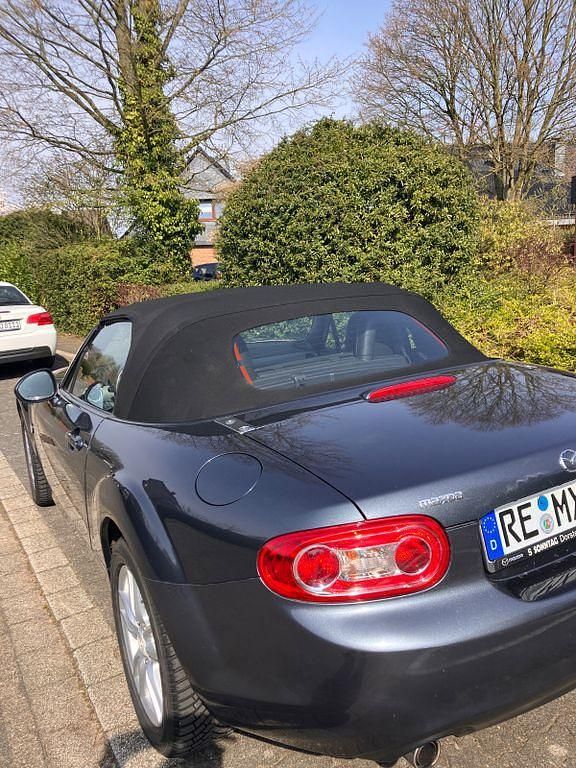 Gebraucht Mazda MX5 Center-Line 126 PS (92 kW) 2009 Grau Cabrio