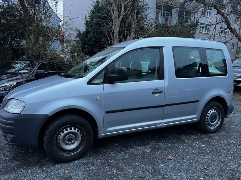 Second-hand VW Caddy 109 CP (80 kW) 2006 Argintiu Monovolum