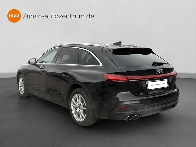 Gebraucht Audi A5 Sport 204 PS (150 kW) 2025 Mythosschwarz metallic Kombi