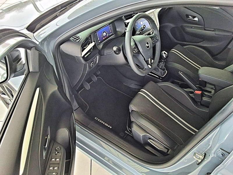 Gebraucht Opel Corsa 101 PS (74 kW) 2025 Grau Kleinwagen