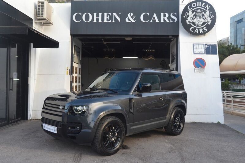 Grau Gebraucht 2021 Land Rover Defender S SUV | 68.900 € (Etwas zu teuer) - Bild 1/4