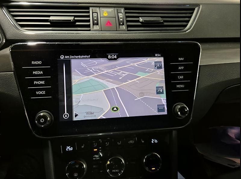 Gebraucht Skoda Superb 150 PS (110 kW) 2023 Kombi