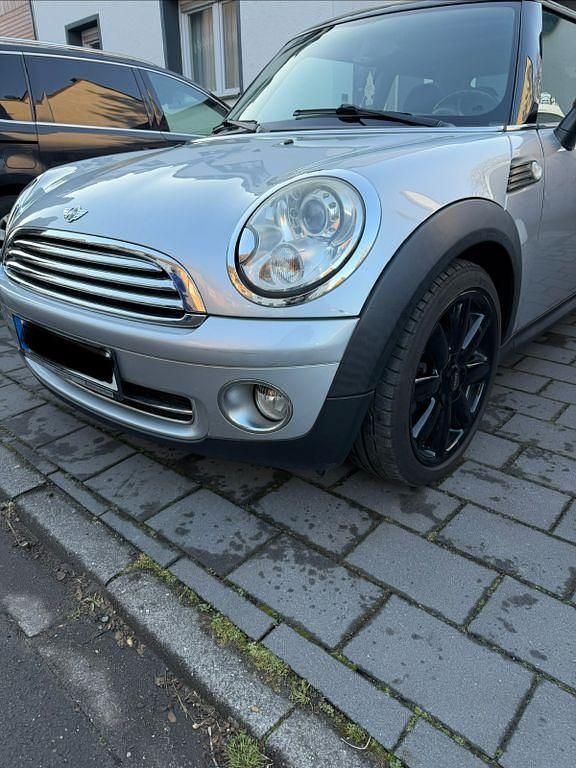 Gebraucht Mini Cooper Chili 120 PS (88 kW) 2009 Silber Kleinwagen