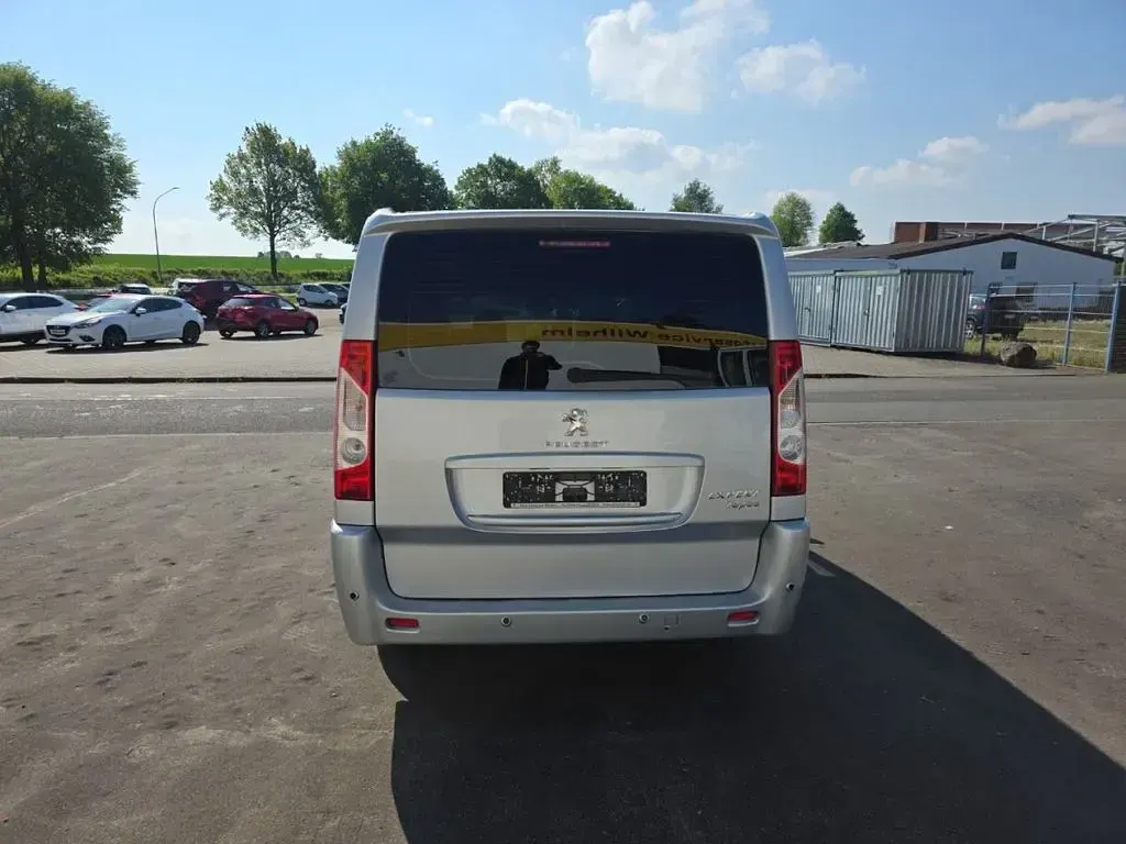 Gebraucht Peugeot TePee Active 163 PS (119 kW) 2014 Grau Van / Kleinbus