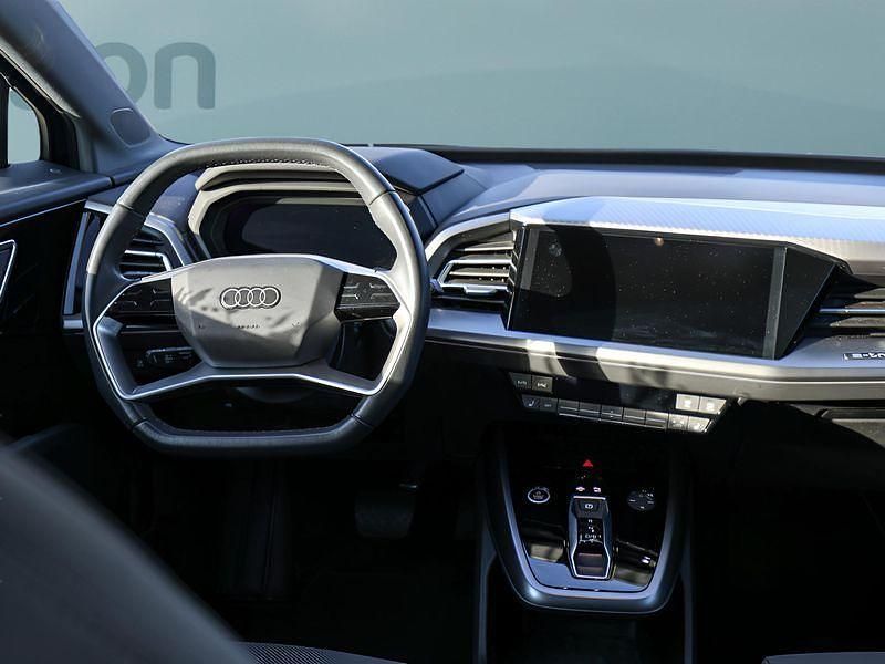 Gebraucht Audi Q4 e-tron 210 kW (286 PS) 2024 Blau SUV