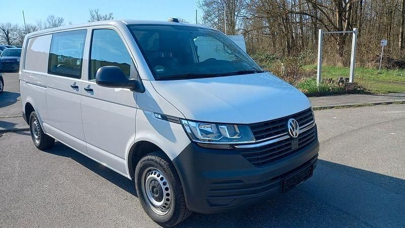 Gebraucht VW Transporter 150 PS (110 kW) 2019 Weiß Van