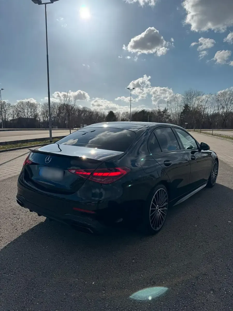 Gebraucht Mercedes C200 AMG line 204 PS (150 kW) 2024 Schwarz Limousine