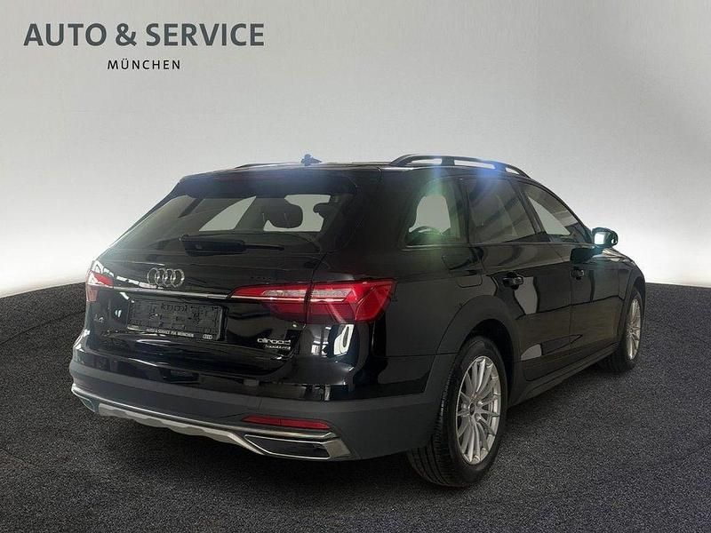 Używany Audi A4 Allroad Performance 265 KM (194 kW) 2021 Czarny Kombi