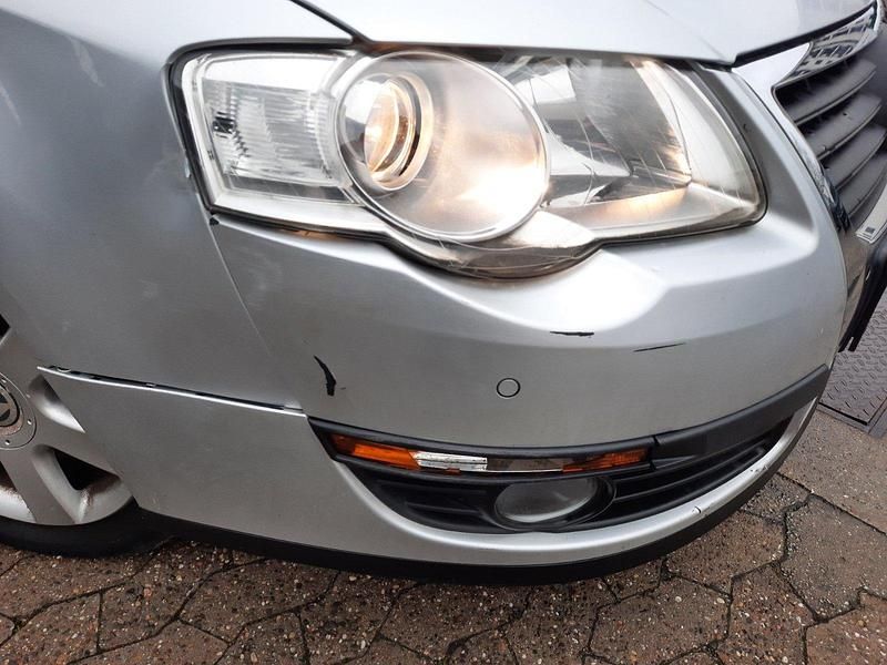 Gebraucht VW Passat 140 PS (102 kW) 2008 Silber Kombi