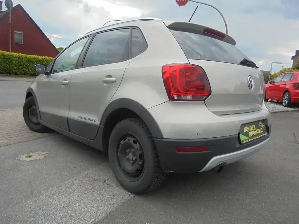 Brugt VW Polo Cross 86 HK (63 kW) 2012 Beige Hatchback
