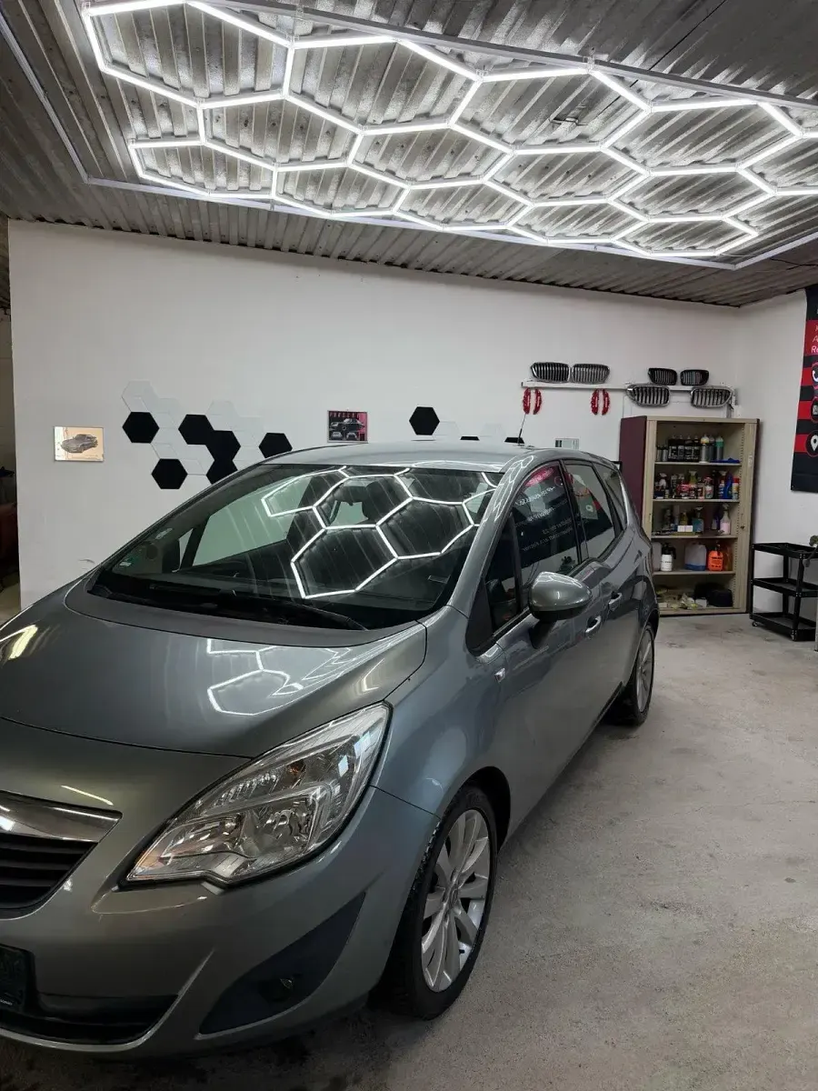 Gebraucht Opel Meriva 140 PS (102 kW) 2011 Grau Van / Kleinbus