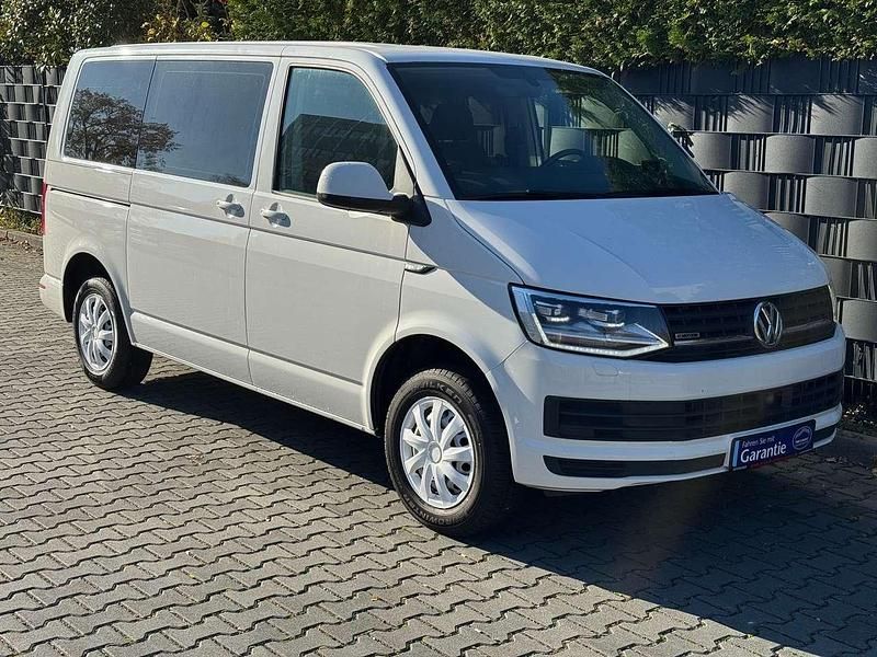 Second-hand VW Multivan 150 CP (110 kW) 2019 Alb Monovolum
