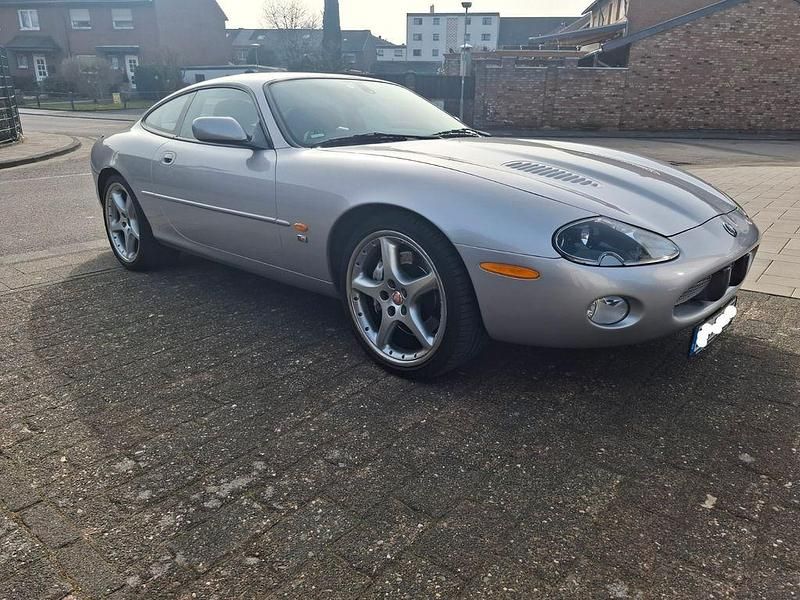 Gebraucht Jaguar XKR S 396 PS (291 kW) 2002 Silber Coupé