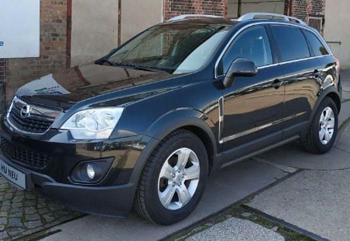 Schwarz Gebraucht 2015 Opel Antara Selection SUV | 9.300 € (Fairer Preis) - Bild 1/1