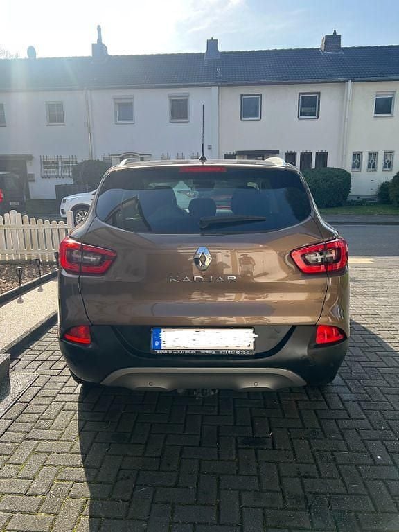 Gebraucht Renault Kadjar 131 PS (96 kW) 2016 Braun SUV