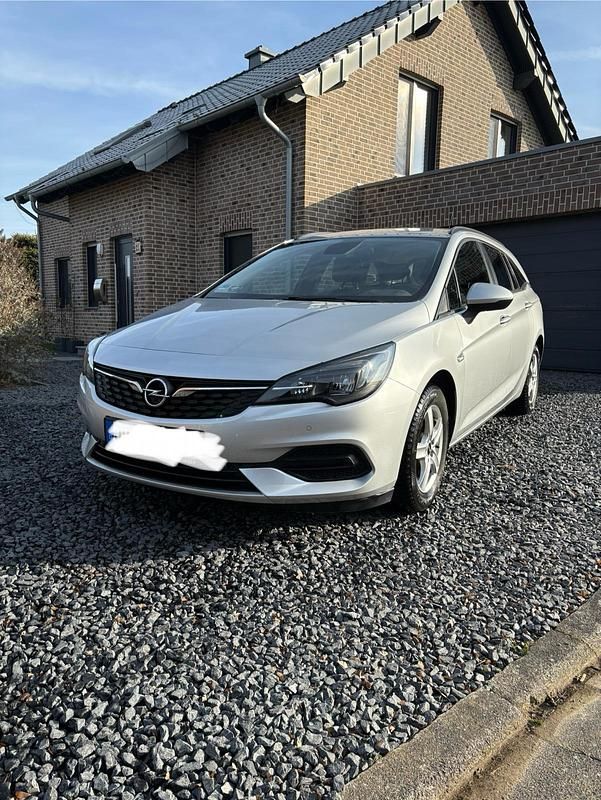 Gebraucht Opel Astra 122 PS (89 kW) 2020 Silber Kombi