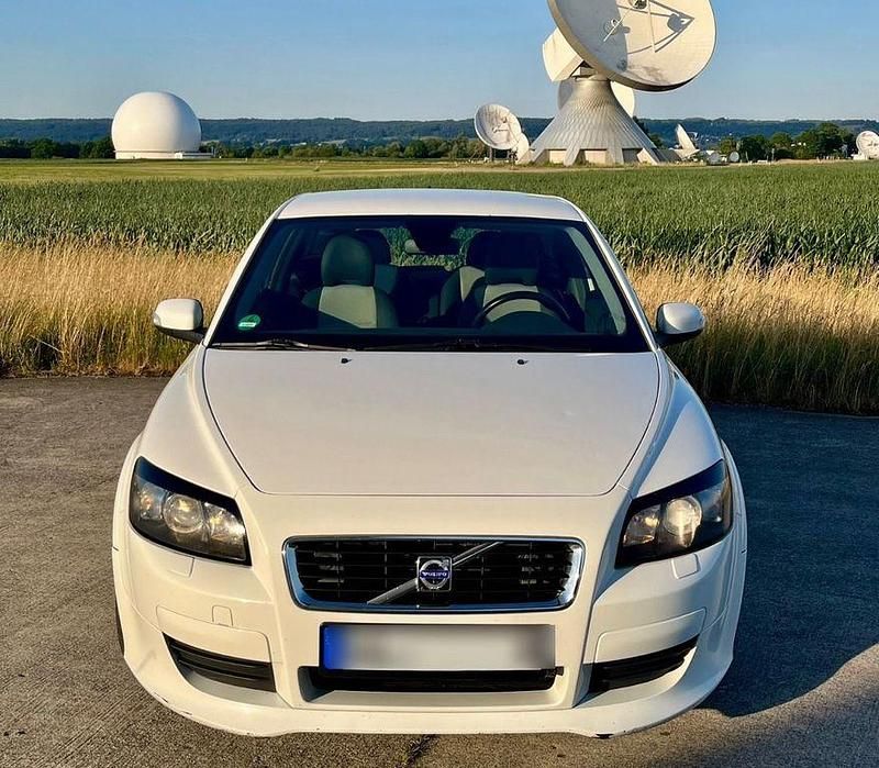 Gebraucht 2007 Volvo C30 Kleinwagen | 6.000 € (Fairer Preis) - Bild 1/4