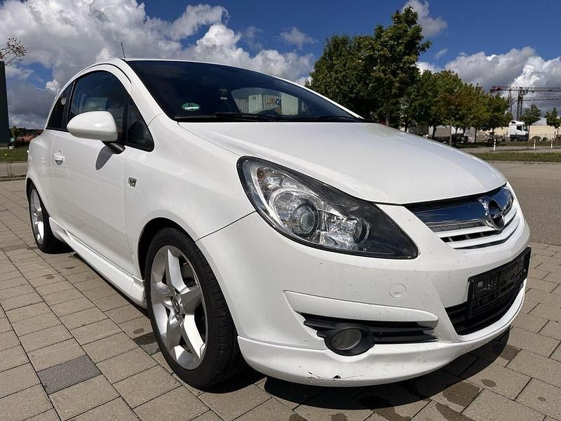 Gebraucht Opel Corsa OPC 150 PS (110 kW) 2011 Weiß Kleinwagen