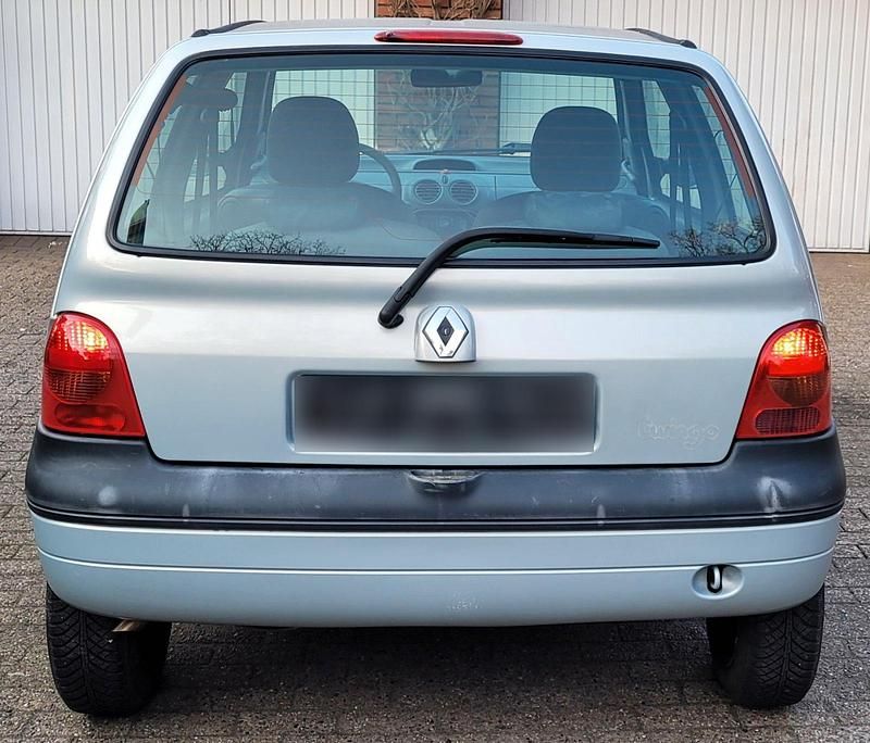 Gebraucht Renault Twingo 58 PS (42 kW) 2005 Silber Kleinwagen