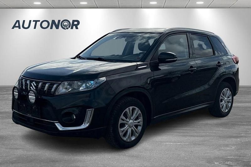 Gebraucht Suzuki Vitara 140 PS (102 kW) 2019 Schwarz SUV