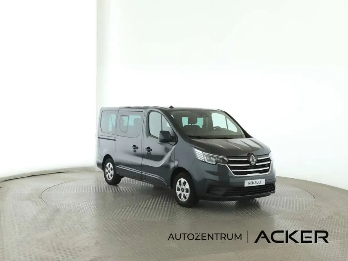 Gebraucht Renault Trafic Evolution 150 PS (110 kW) 2024 Grau comete (grau) Van / Kleinbus