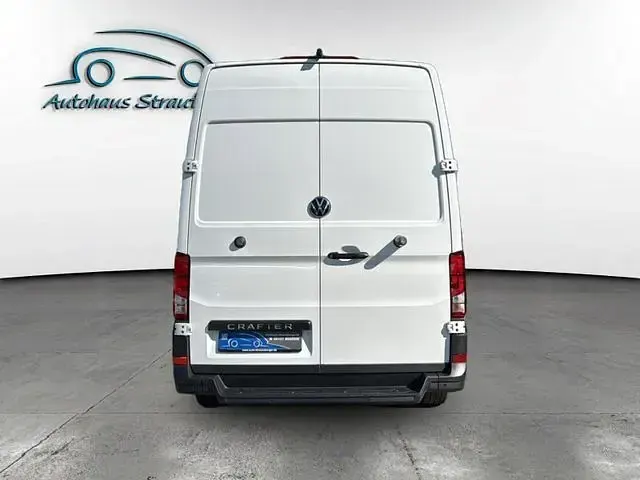 Gebraucht VW Crafter 140 PS (102 kW) 2025 Weiß Van