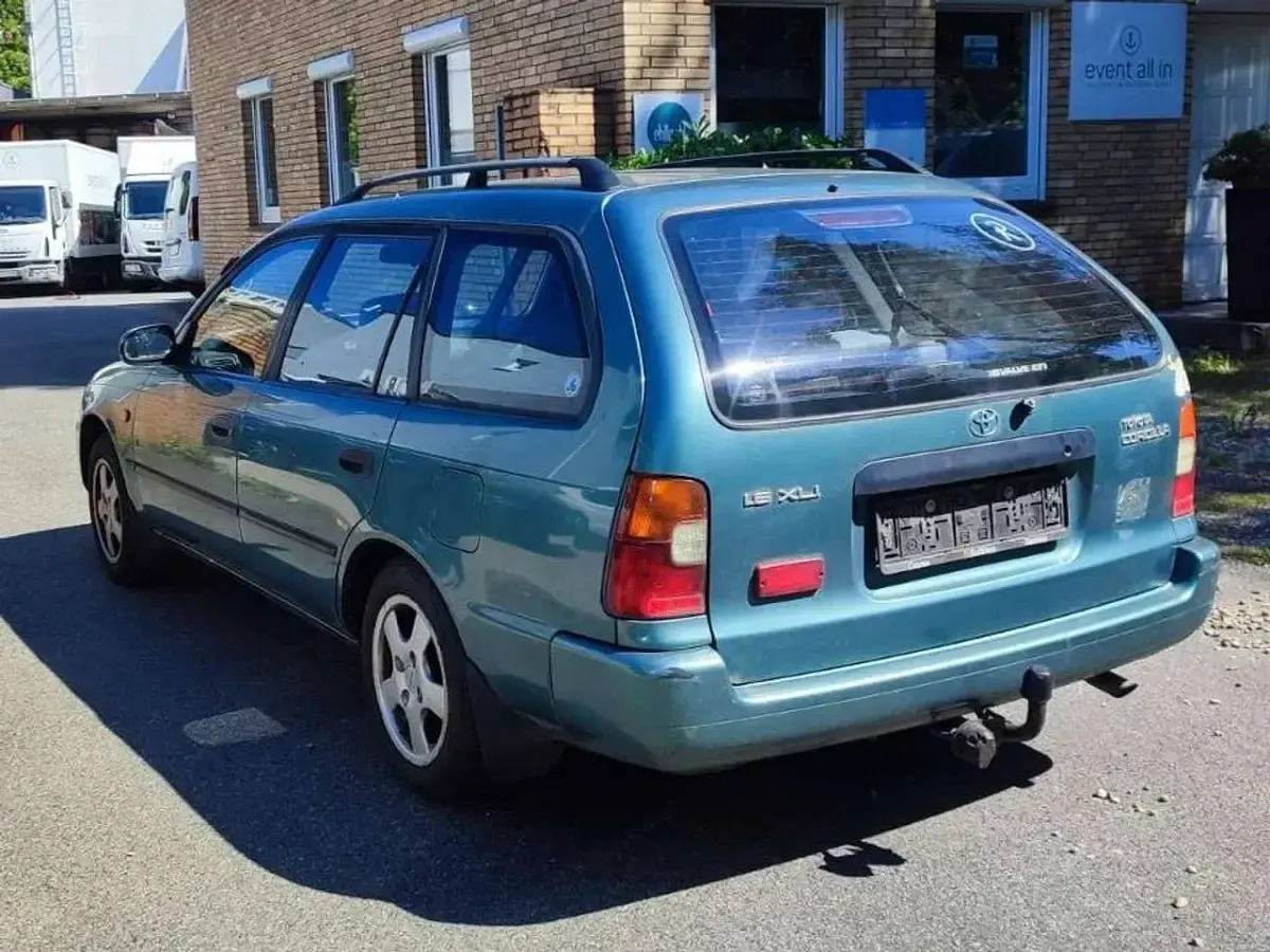 Gebraucht Toyota Corolla 110 PS (80 kW) 1997 Other Kombi