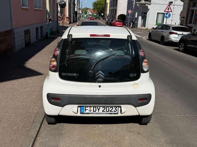 Gebraucht Citroën C1 Style 68 PS (50 kW) 2009 Weiß Kleinwagen