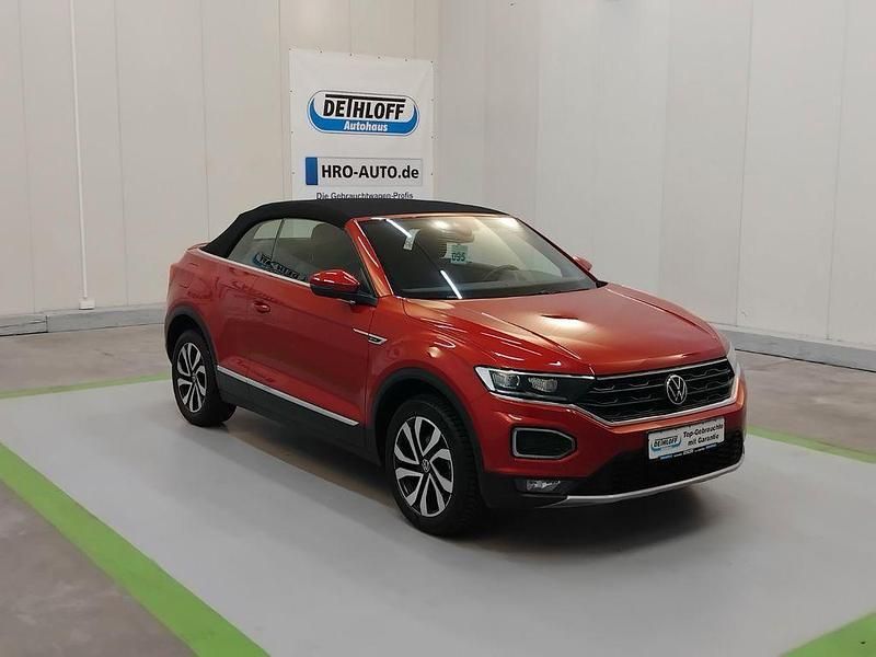 Gebraucht VW T-Roc Cabriolet Active 150 PS (110 kW) 2021 Rot Cabrio