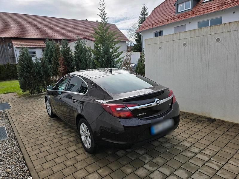 Gebraucht Opel Insignia Eco 136 PS (100 kW) 2016 Braun Limousine