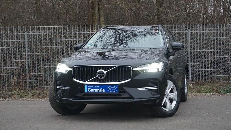 Schwarz Gebraucht 2023 Volvo XC60 Core SUV | 28.900 € - Bild 1/4