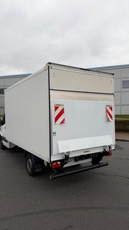 Gebraucht Mercedes Sprinter 163 PS (119 kW) 2019 Weiß Van