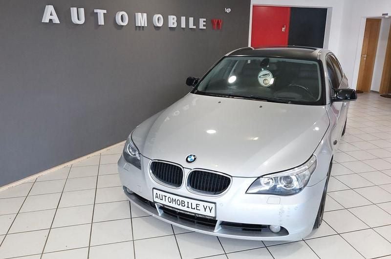 Gebraucht BMW 530 Performance 218 PS (160 kW) 2004 Silber Limousine