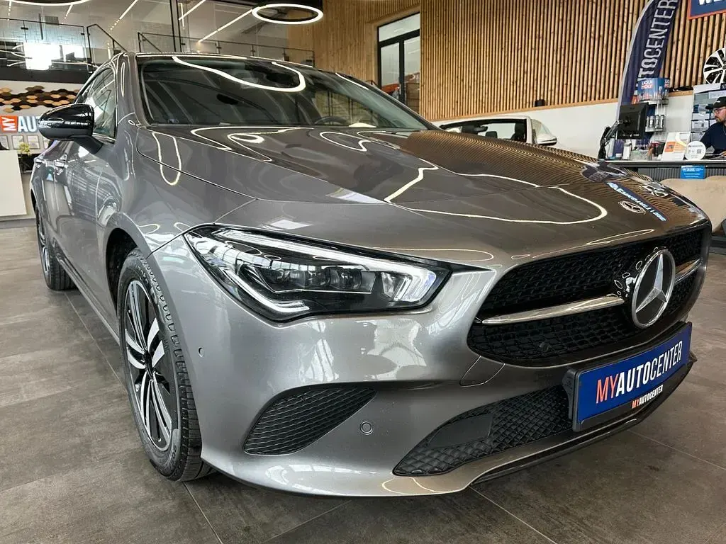 Gebraucht Mercedes CLA220 190 PS (139 kW) 2021 Grau Limousine