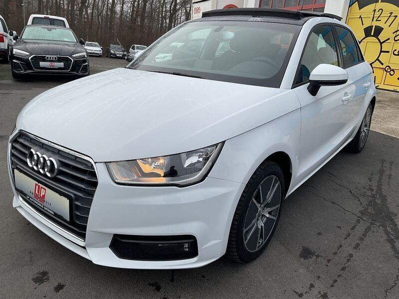 Weiß Gebraucht 2016 Audi A1 Sportback Sport Kleinwagen | 15.990 € (Fairer Preis) - Bild 1/4