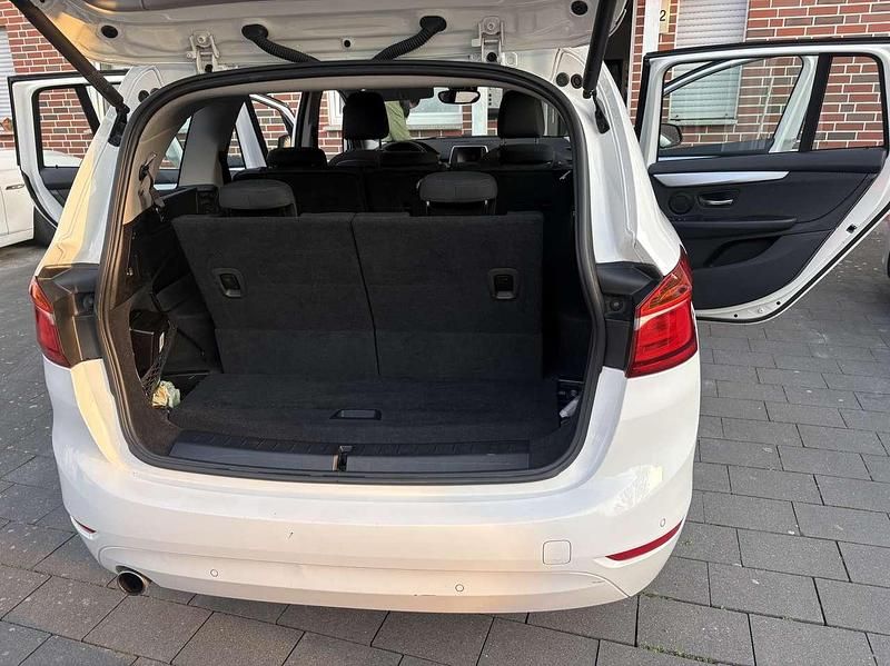Gebraucht BMW 216 Advantage 116 PS (85 kW) 2016 Weiß Van / Kleinbus