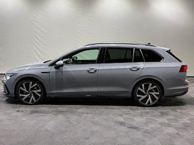 Gebraucht VW Golf VIII R-line 150 PS (110 kW) 2023 Mondsteingrau Kombi